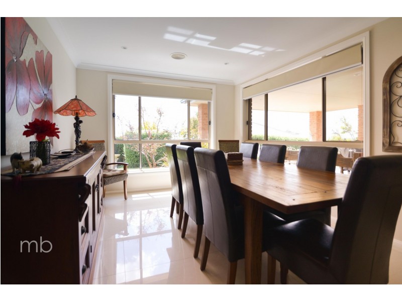 42 William Maker Drive, Orange NSW 2800