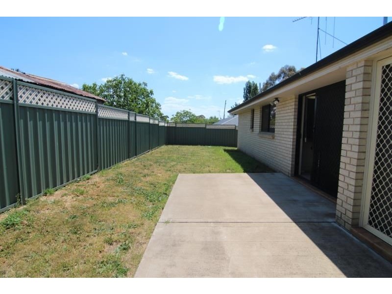 1/111A Autumn Street, Orange NSW 2800