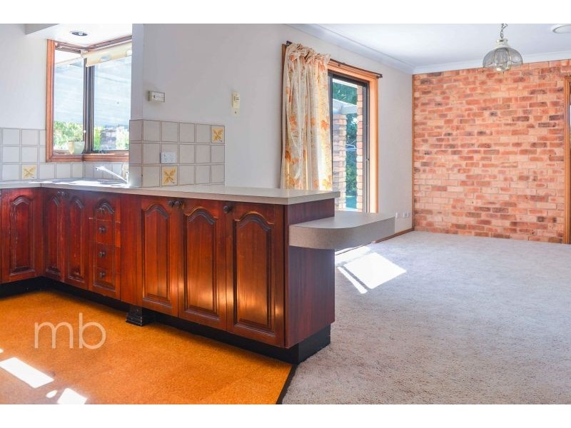 6 Georgian Place, Orange NSW 2800