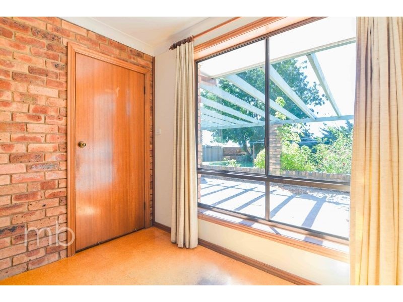 6 Georgian Place, Orange NSW 2800