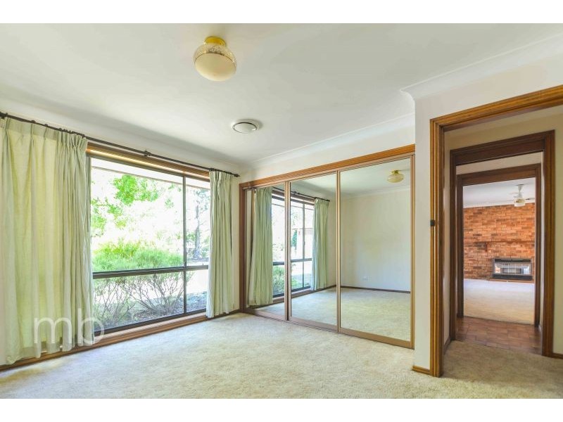 6 Georgian Place, Orange NSW 2800