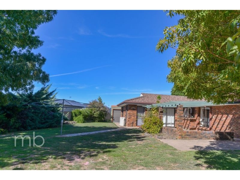 6 Georgian Place, Orange NSW 2800