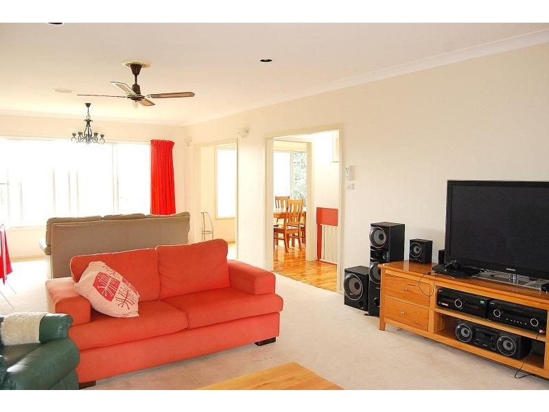 130 Coronation Drive, Orange NSW 2800