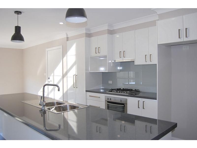 8 Turquoise Way, Orange NSW 2800