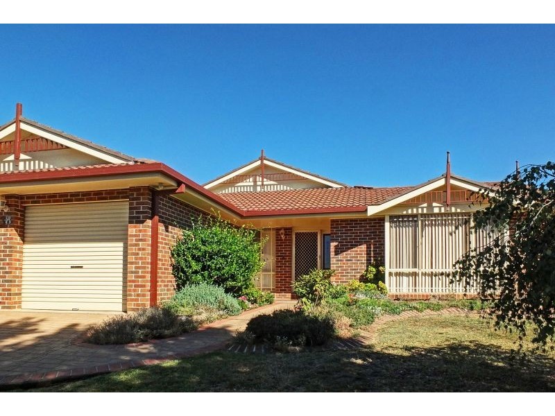 18 Glendale Crescent, Orange NSW 2800