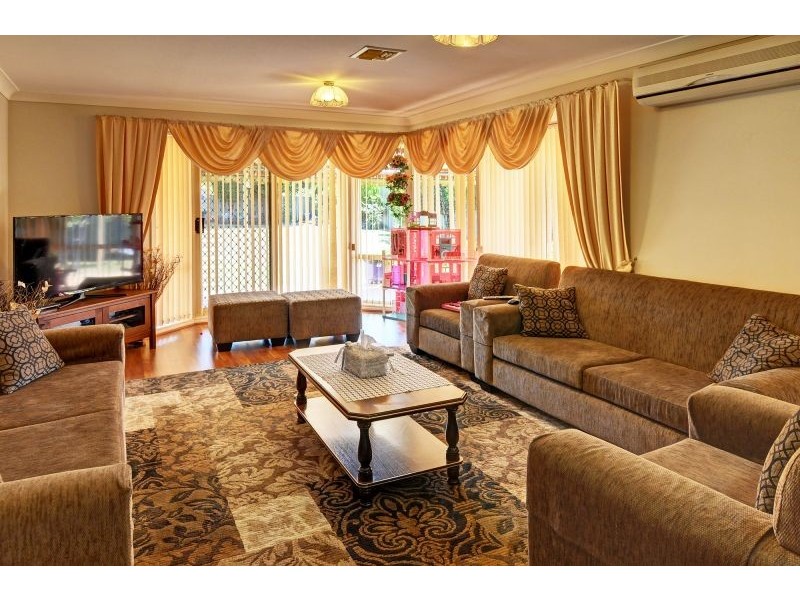 18 Glendale Crescent, Orange NSW 2800