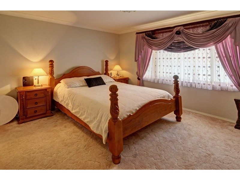 18 Glendale Crescent, Orange NSW 2800