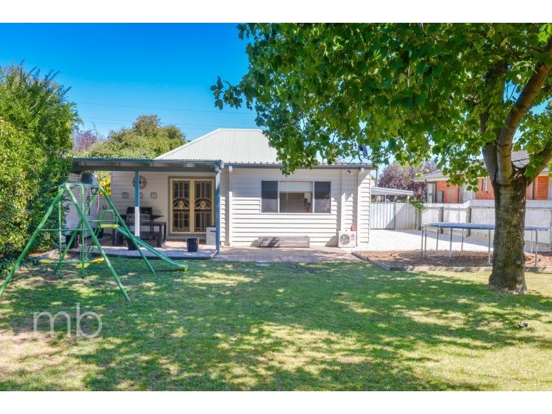 68 Cecil Road, Orange NSW 2800