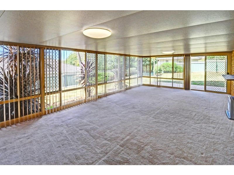 55 Northstoke Way, Orange NSW 2800