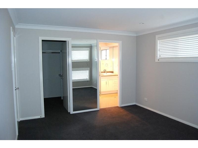 76 William Maker Drive, Orange NSW 2800