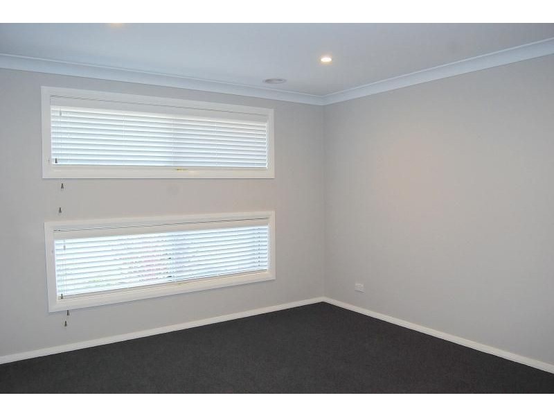 76 William Maker Drive, Orange NSW 2800