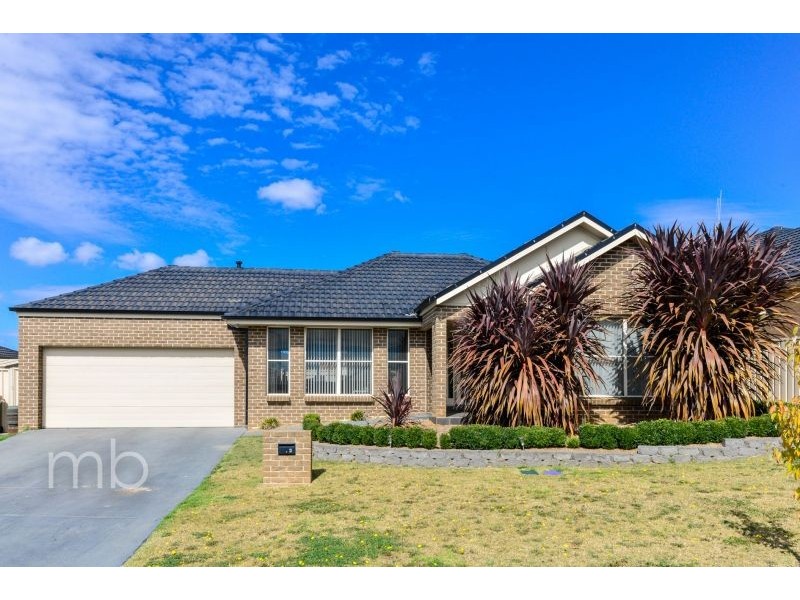 2 Jade Avenue, Orange NSW 2800