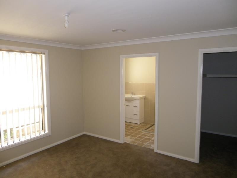 60 William Maker Drive, Orange NSW 2800