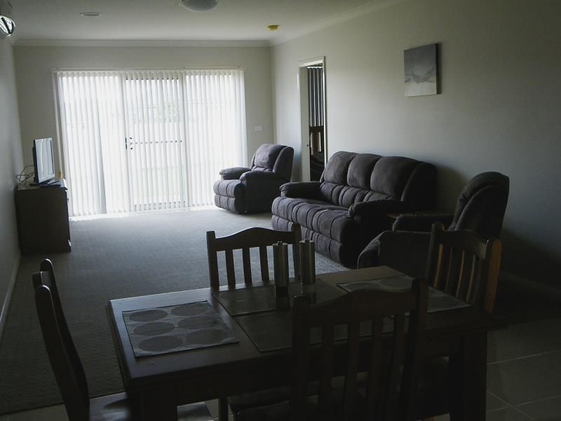 64 William Maker Drive, Orange NSW 2800