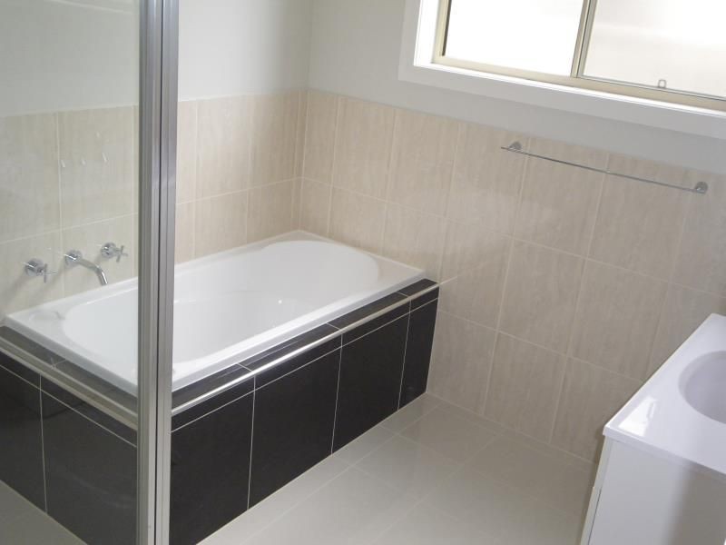 64 William Maker Drive, Orange NSW 2800