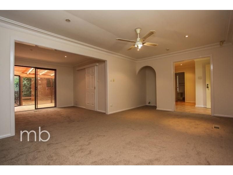 3 Kengdelt Place, Orange NSW 2800