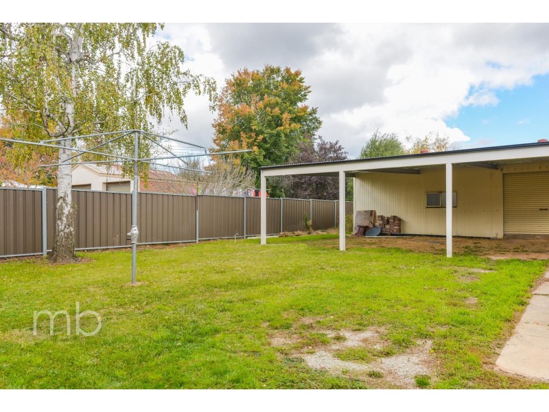 4 Torpy Street, Orange NSW 2800