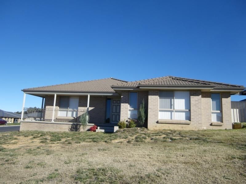 7 Hughes Street, Orange NSW 2800