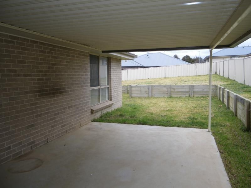 7 Hughes Street, Orange NSW 2800