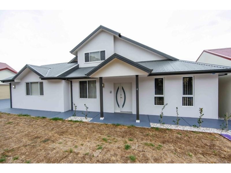 4/19 Moonstone Drive, Orange NSW 2800