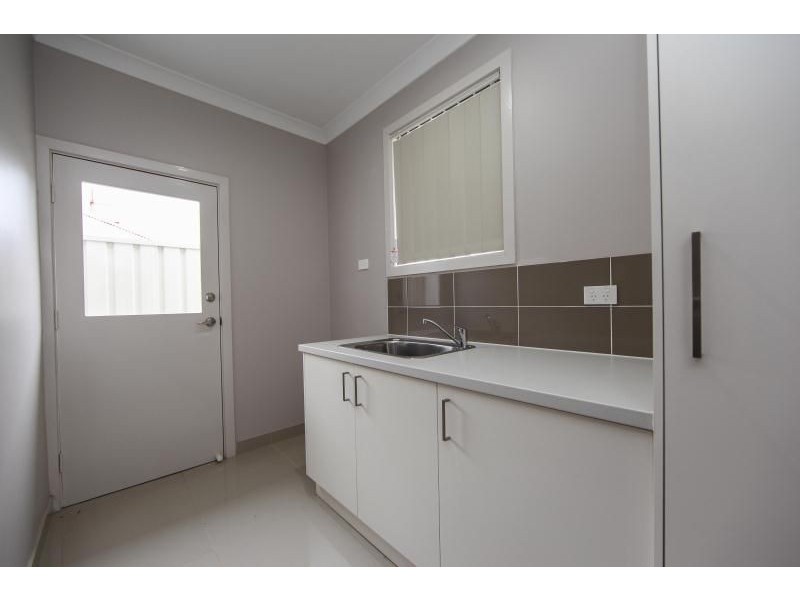 4/19 Moonstone Drive, Orange NSW 2800