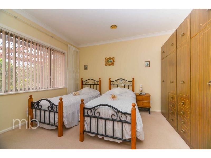 103 Molong Road, Orange NSW 2800