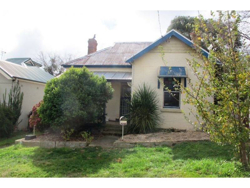 23 Crowson Street, Millthorpe NSW 2798