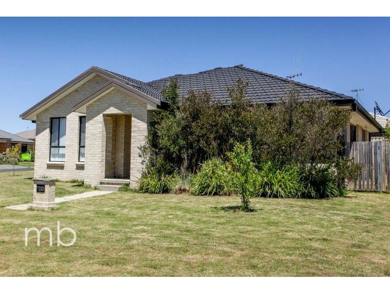 130 Diamond Drive, Orange NSW 2800