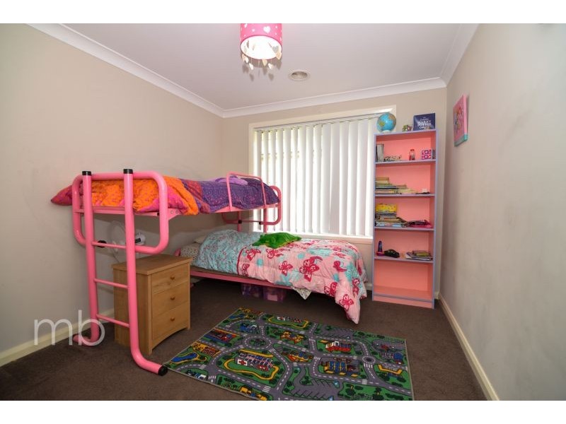 2 Palermo Street, Orange NSW 2800