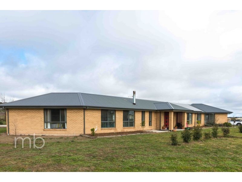 113 Forest Reefs Road, Millthorpe NSW 2798