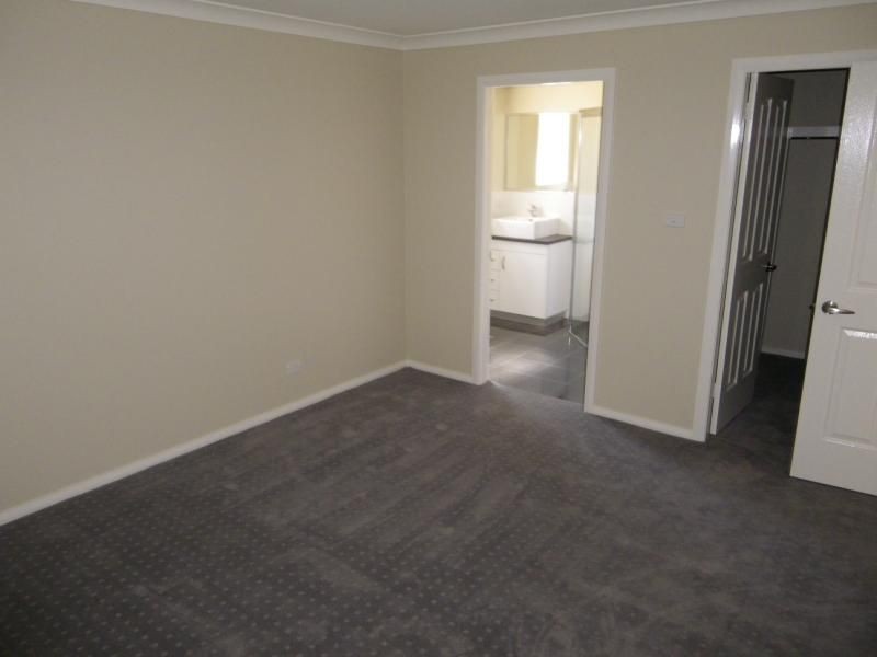 14 Hughes Street, Orange NSW 2800