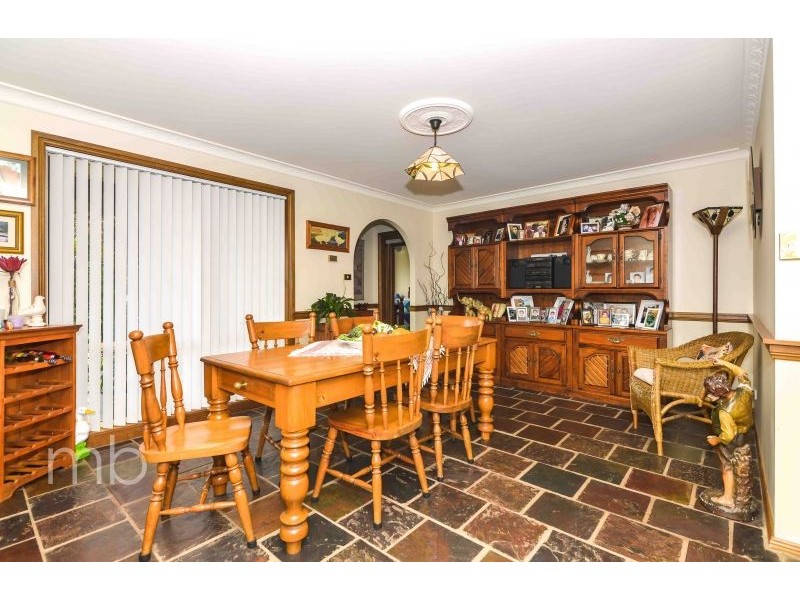 16 Turner Crescent, Orange NSW 2800