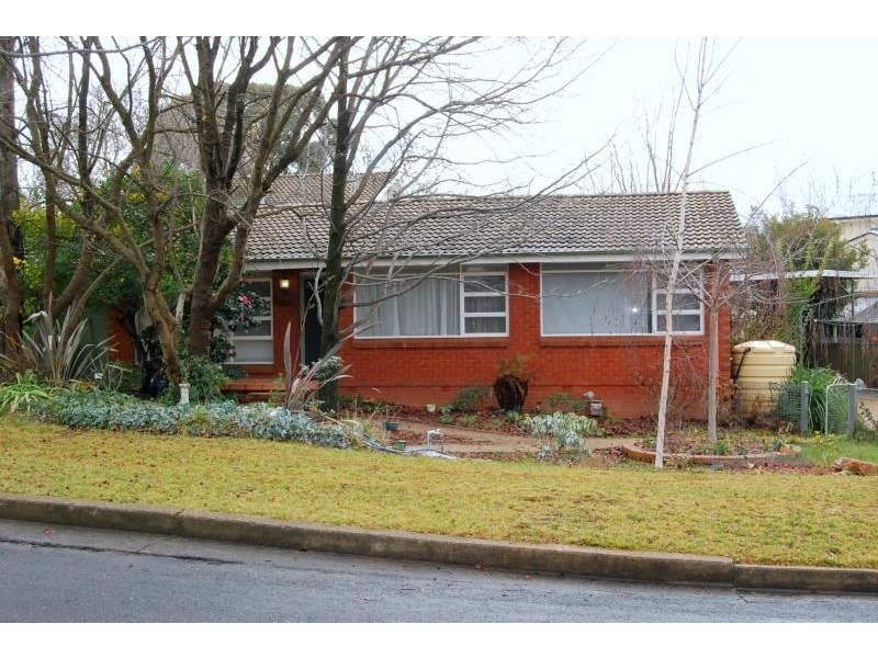 11 Collwood Crescent, Orange NSW 2800