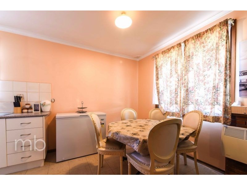 14 Algona Crescent, Orange NSW 2800