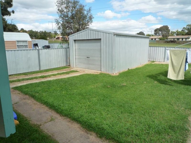 14 Algona Crescent, Orange NSW 2800