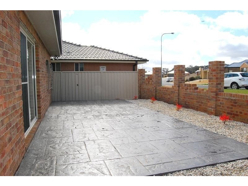 114 Diamond Drive, Orange NSW 2800