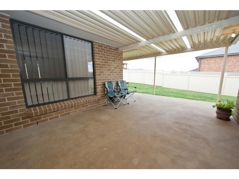 3 George Weily Place, Orange NSW 2800