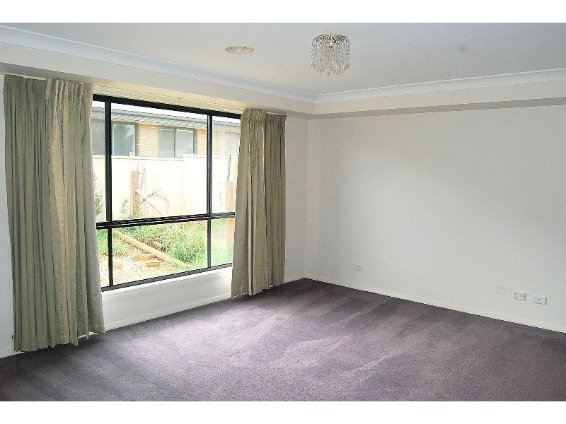 6 Romano Drive, Orange NSW 2800