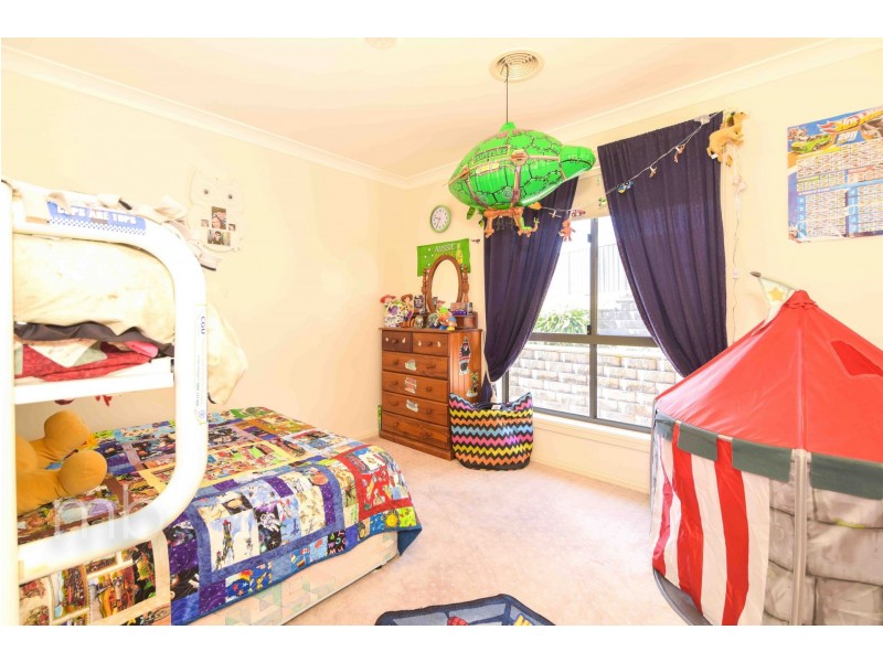 5 Isaac Drive, Orange NSW 2800