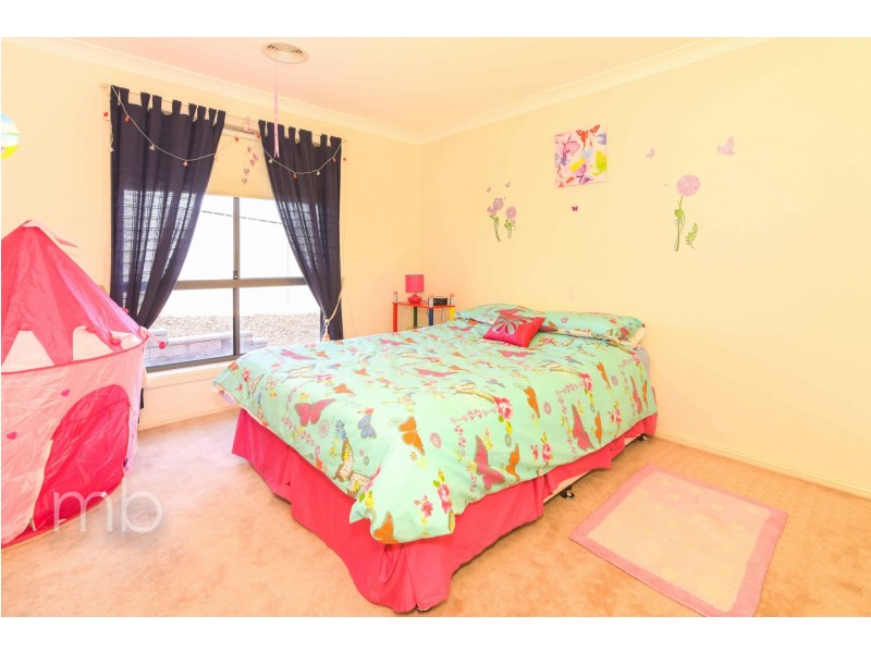 5 Isaac Drive, Orange NSW 2800