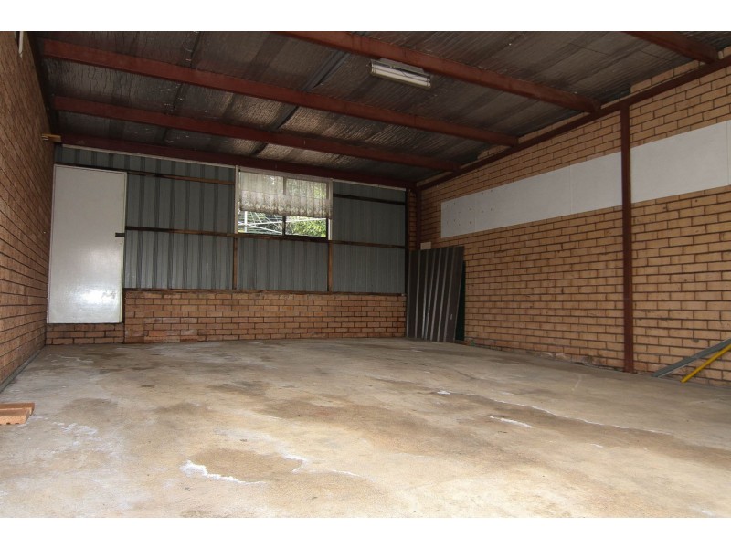 8 Anzac Place, Orange NSW 2800