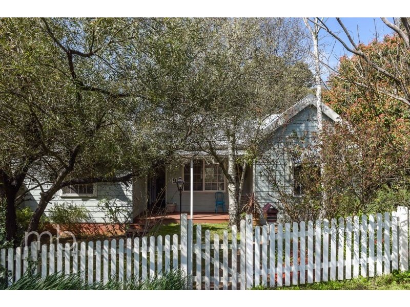 9 George Street, Millthorpe NSW 2798