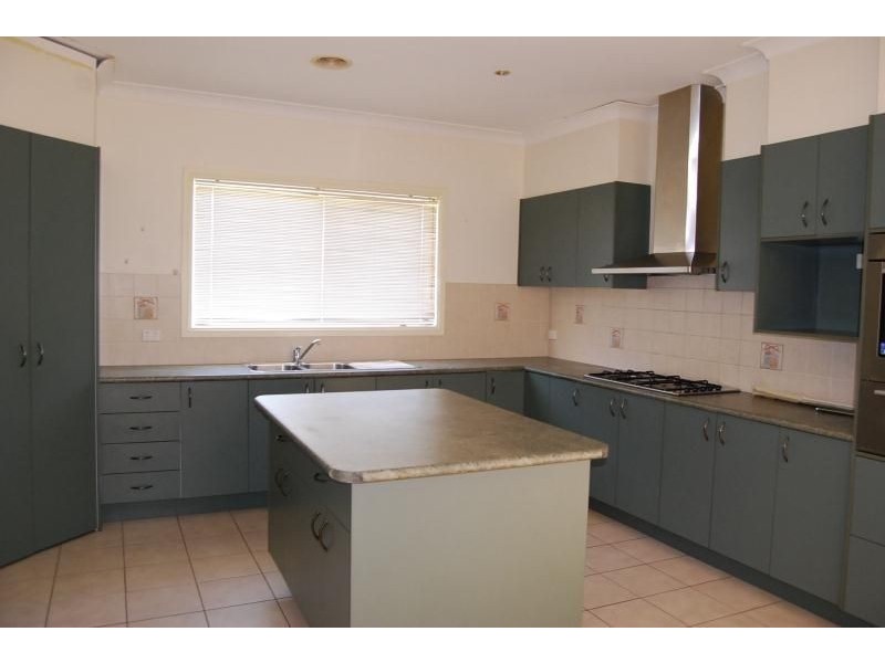 1 Emily Place, Orange NSW 2800