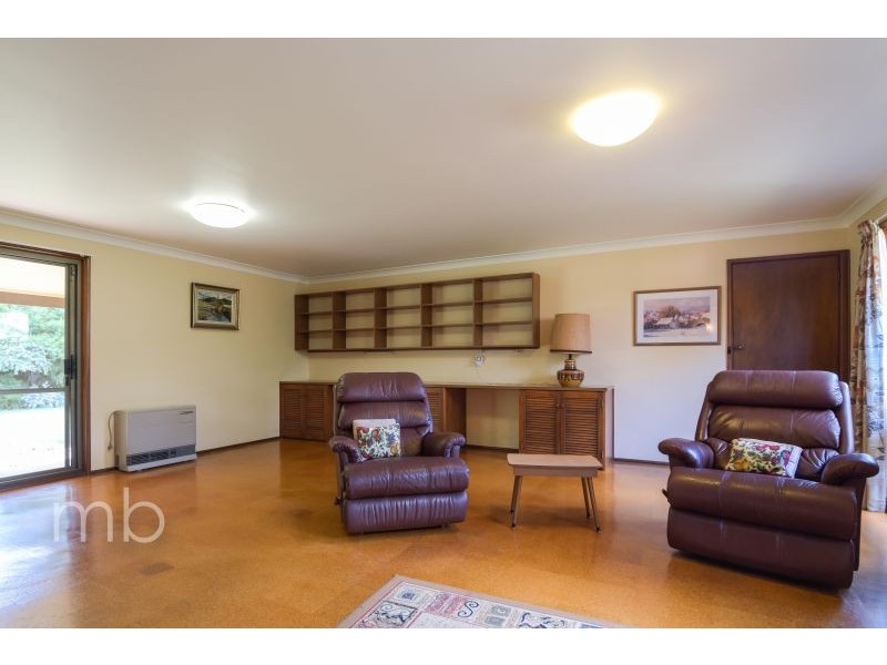 37 Witton Place, Orange NSW 2800