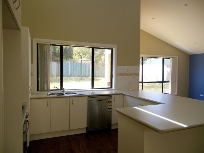 21b Terry Turner Drive, Orange NSW 2800