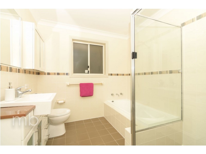 3a Rutherford Place, Orange NSW 2800