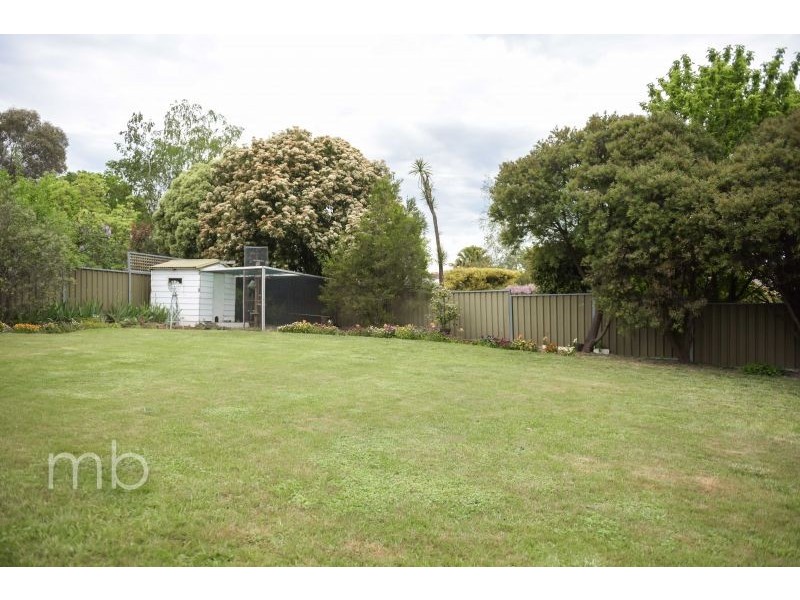 9 Bill Marshall Drive, Orange NSW 2800