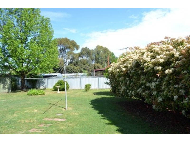 101 Woodward Street, Orange NSW 2800