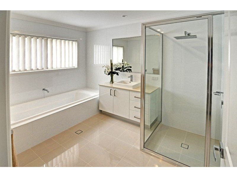 13 Mariposa Street, Orange NSW 2800