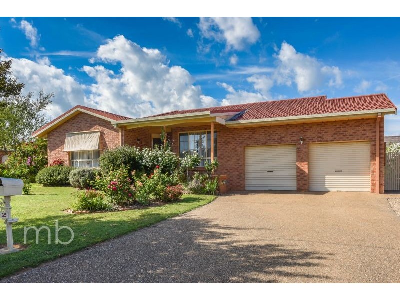 2 Georgian Place, Orange NSW 2800